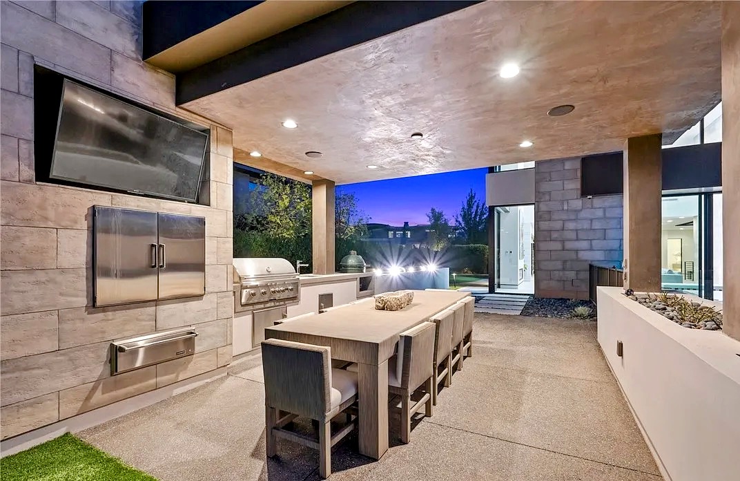 Signature Living project photo 6