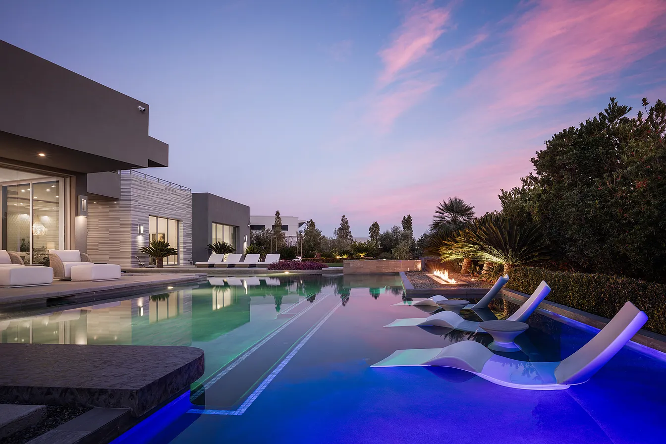 Contemporary Oasis project photo 2