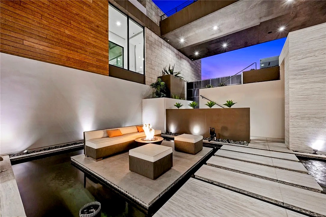 Signature Living project photo 4